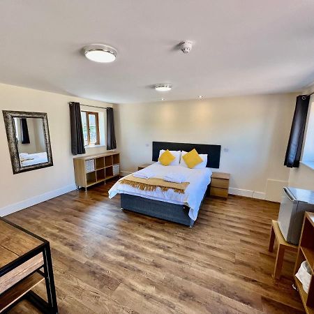 Отель Lillypool Farm Shipham Экстерьер фото