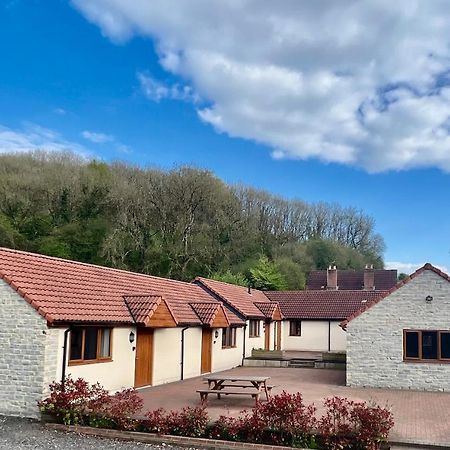 Отель Lillypool Farm Shipham Экстерьер фото
