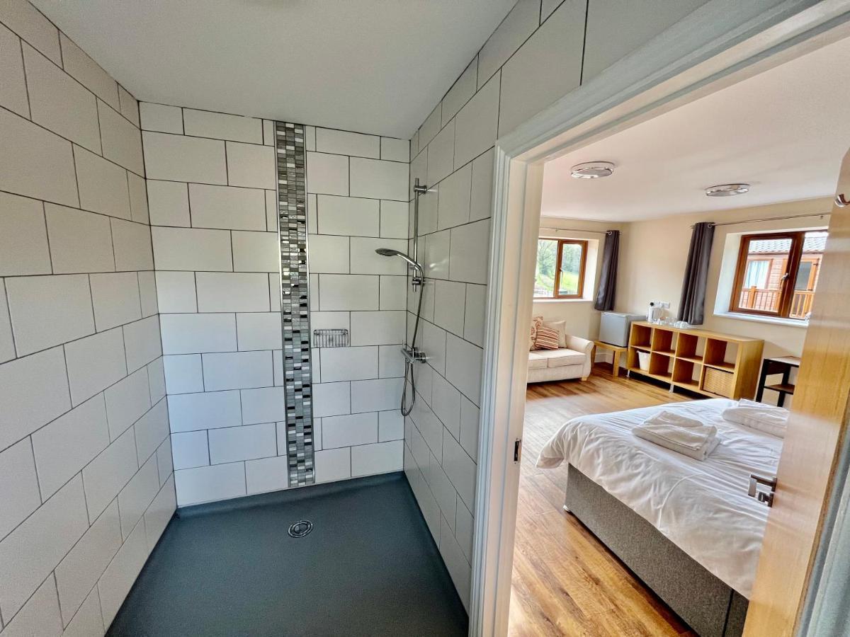 Отель Lillypool Farm Shipham Экстерьер фото